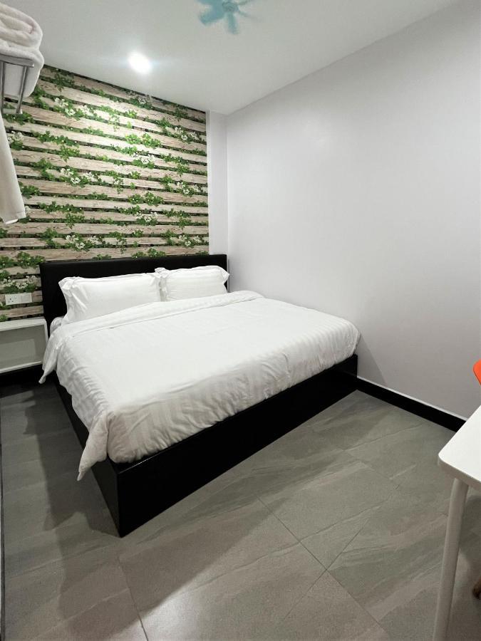 Hotel Decentraland קואלה טרנגאנו מראה חיצוני תמונה