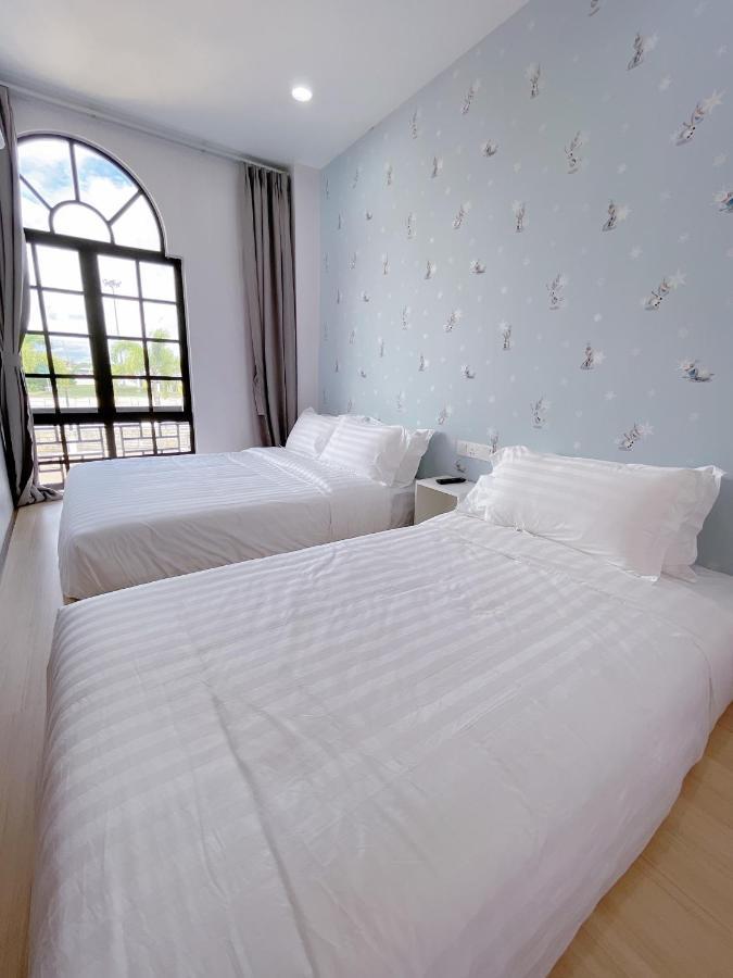 Hotel Decentraland קואלה טרנגאנו מראה חיצוני תמונה